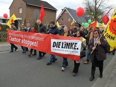 gronau2012.jpg Kathrin Vogler bei einer Demonstration in Gronau im Jahr 2012