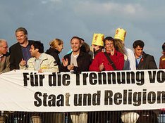 "Keine Macht den Dogmen"